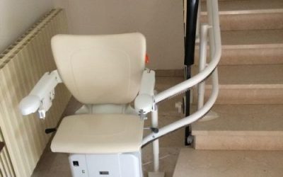 Installazione sedia SERVOSCALA per anziani